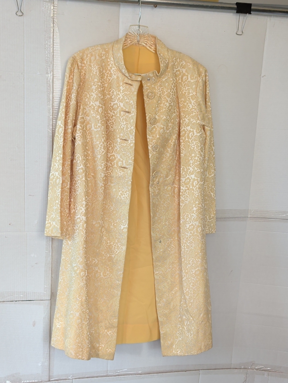 Vintage 60's Yellow Jacquard Print Trench Coat SZ Med Feminine Chic Pastel Fall